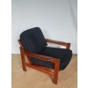Fotel teak Danish design z lat 60. – widok z przodu pod kątem