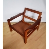 Fotel retro teak z czarną tapicerką – widok na całe siedzisko