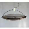 Lampa wisząca F. Fabien z lat 80., chromowana konstrukcja z mosiężnymi detalami i szklanym kloszem.
