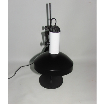 Lampa biurkowa metal aluminium – detal klosza