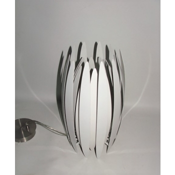 Designerska lampa skandynawska Benny Frandsen – zbliżenie