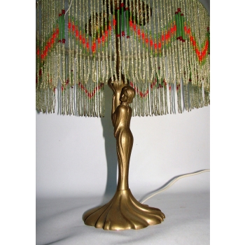 Vintage lampa z grawerowanym szklanym kloszem