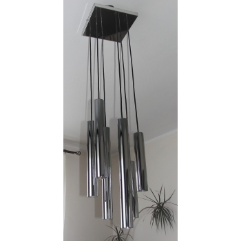 Szczegóły chromowanej lampy wiszącej 6x E14
