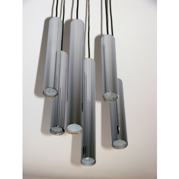 Lampa kaskada do wnętrz loftowych i industrialnych
