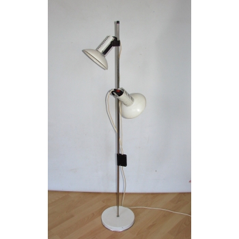 Lampa podłogowa vintage Polam Wilkasy – widok z boku, wysokość 140 cm