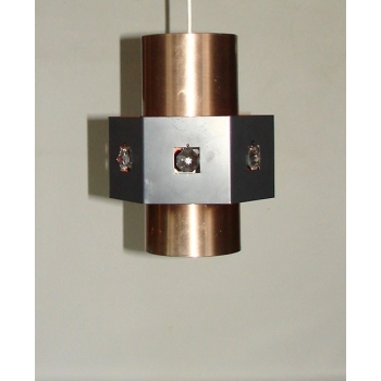 Lampa Fog & Morup – aluminium i szkło z bliska