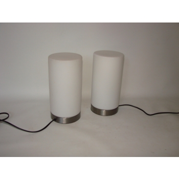 Lampka nocna Melitec z lat 90 – widok z góry  DSC04931-removebg-preview.png Komplet lamp nocnych Melitec – wizualizacja bez tła  Daj znać, jeśli chcesz jeszcze gotowy opis do miniaturki produktu albo nazwę pliku SEO-friendly do wrzucenia!