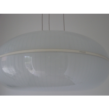 Oświetlenie Philips Living Ambiance z białym mlecznym kloszem