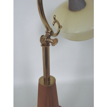 Lampa stołowa retro detal konstrukcji