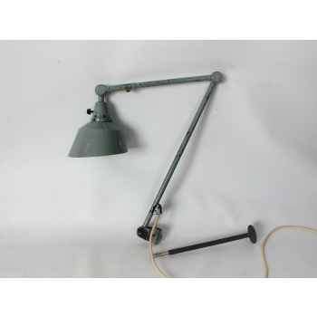 Metalowe ramię lampy Midgard z mechanizmem regulacji