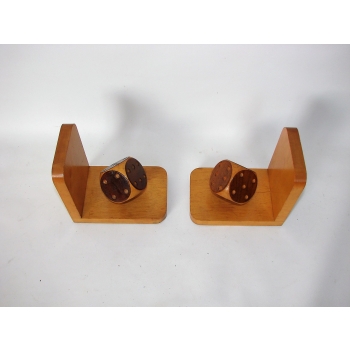 Drewniane podpórki pod książki vintage