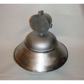 przemysłowa lampa Polam Wilkasy z lat PRL.