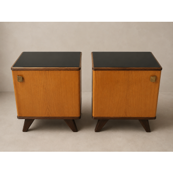 komplet drewnianych szafek nocnych styl mid century