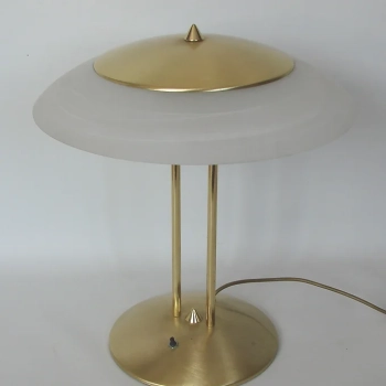 Oryginalna lampa Modern z metalu mosiądzowanego